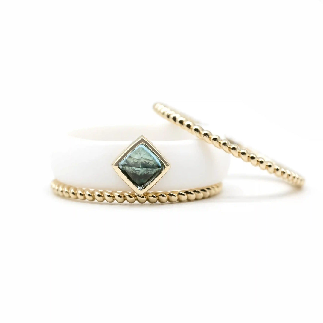 Blue Topaz Sugarloaf