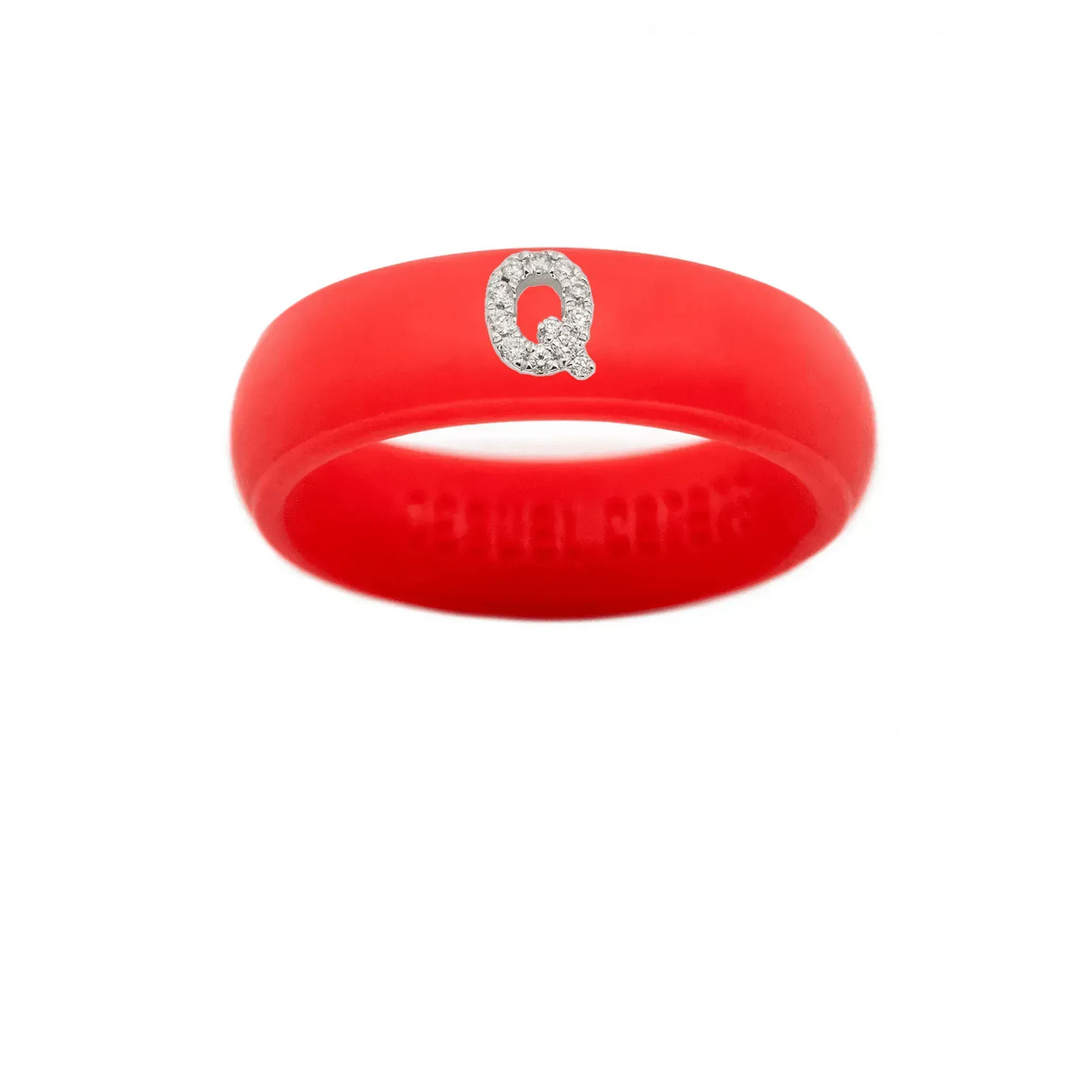 “Q” Diamond Initial - Size 9