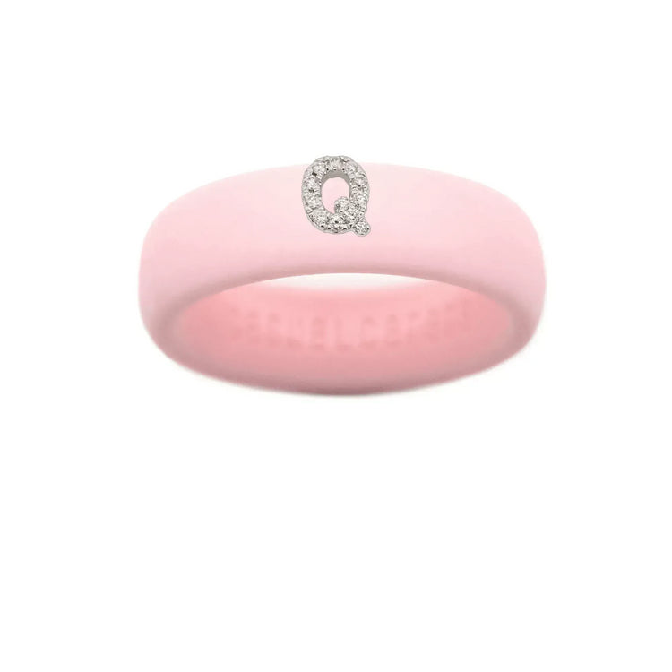 “Q” Diamond Initial - Size 9