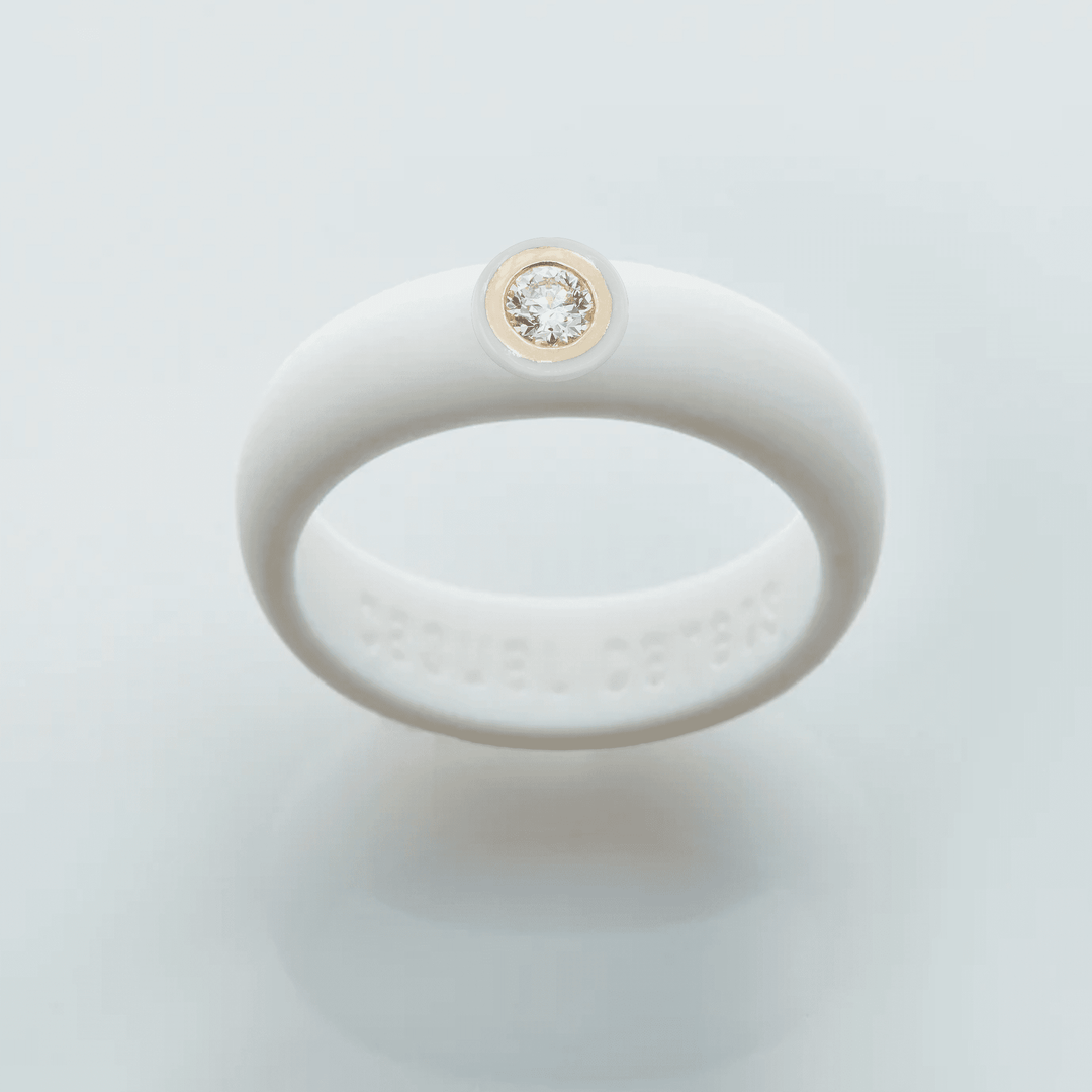 14K White Ceramic Bezel